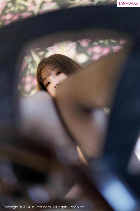 陈芝 芝芝Booty [XiuRen]高清写真图 2024.11.28 No.9520 徐莉芝Booty 黑丝美腿第78张图片